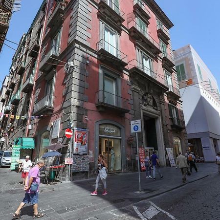 O' vascio 25 Nápoles Exterior foto